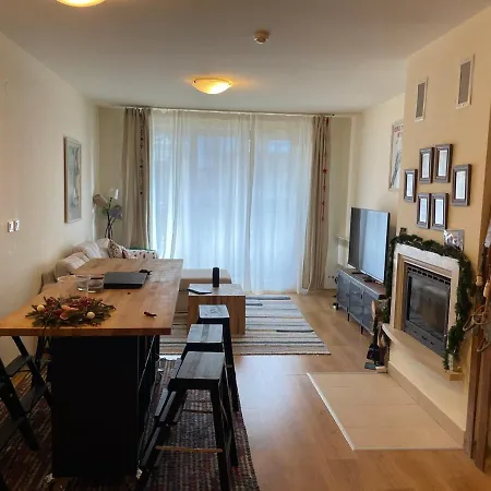 Cozy Mountain Close To Gondola Apartman Banszko